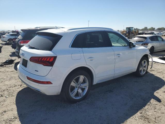 VIN WA1BNAFY3K2076682 2019 Audi Q5, Premium Plus no.3