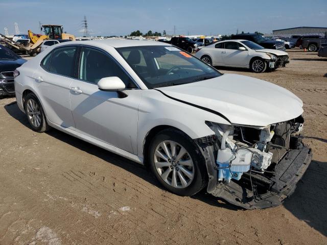 VIN 4T1C11AK5LU898720 2020 Toyota Camry, LE no.4