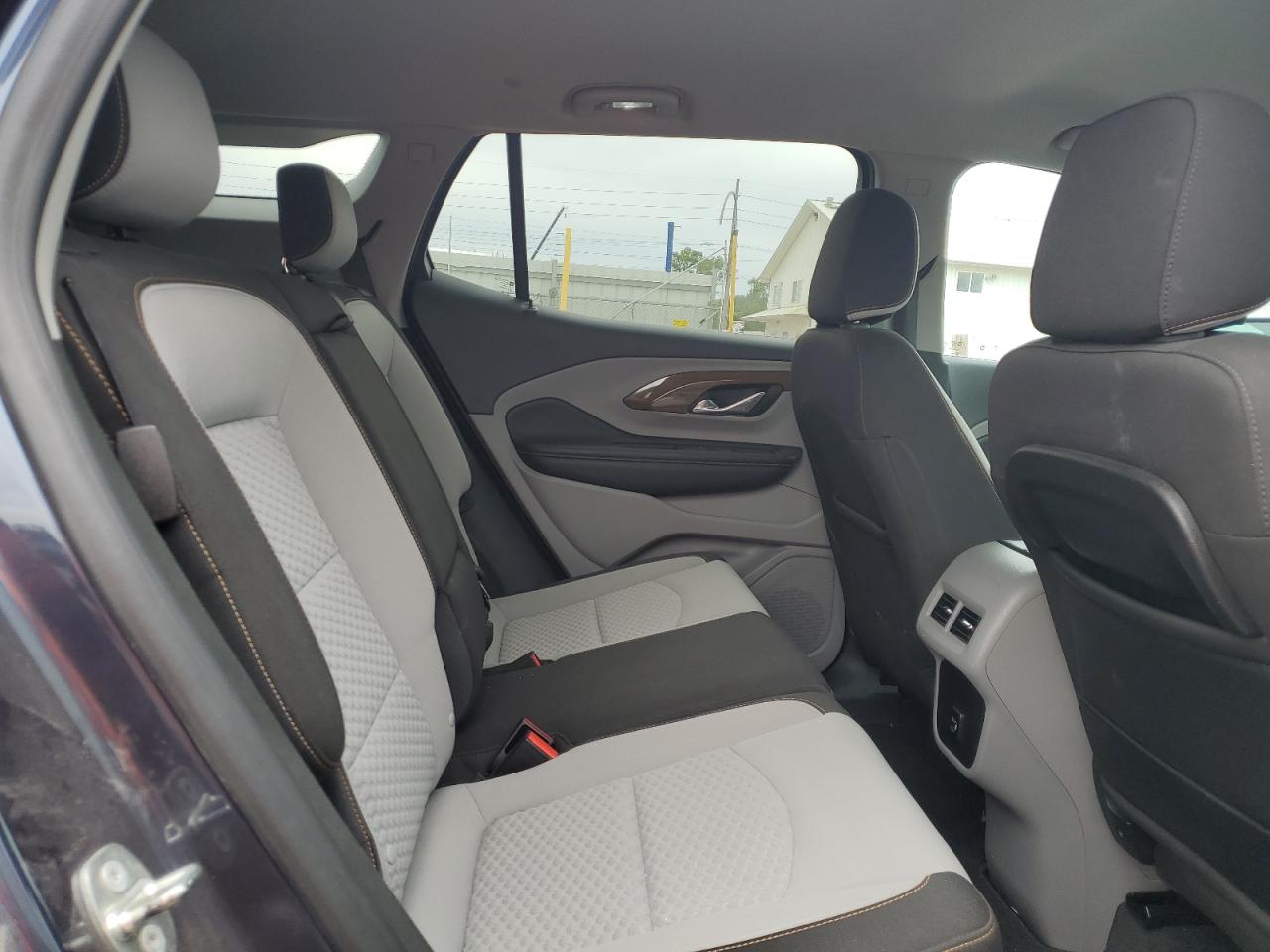 3GKALTEX0JL211565 2018 GMC Terrain Sle