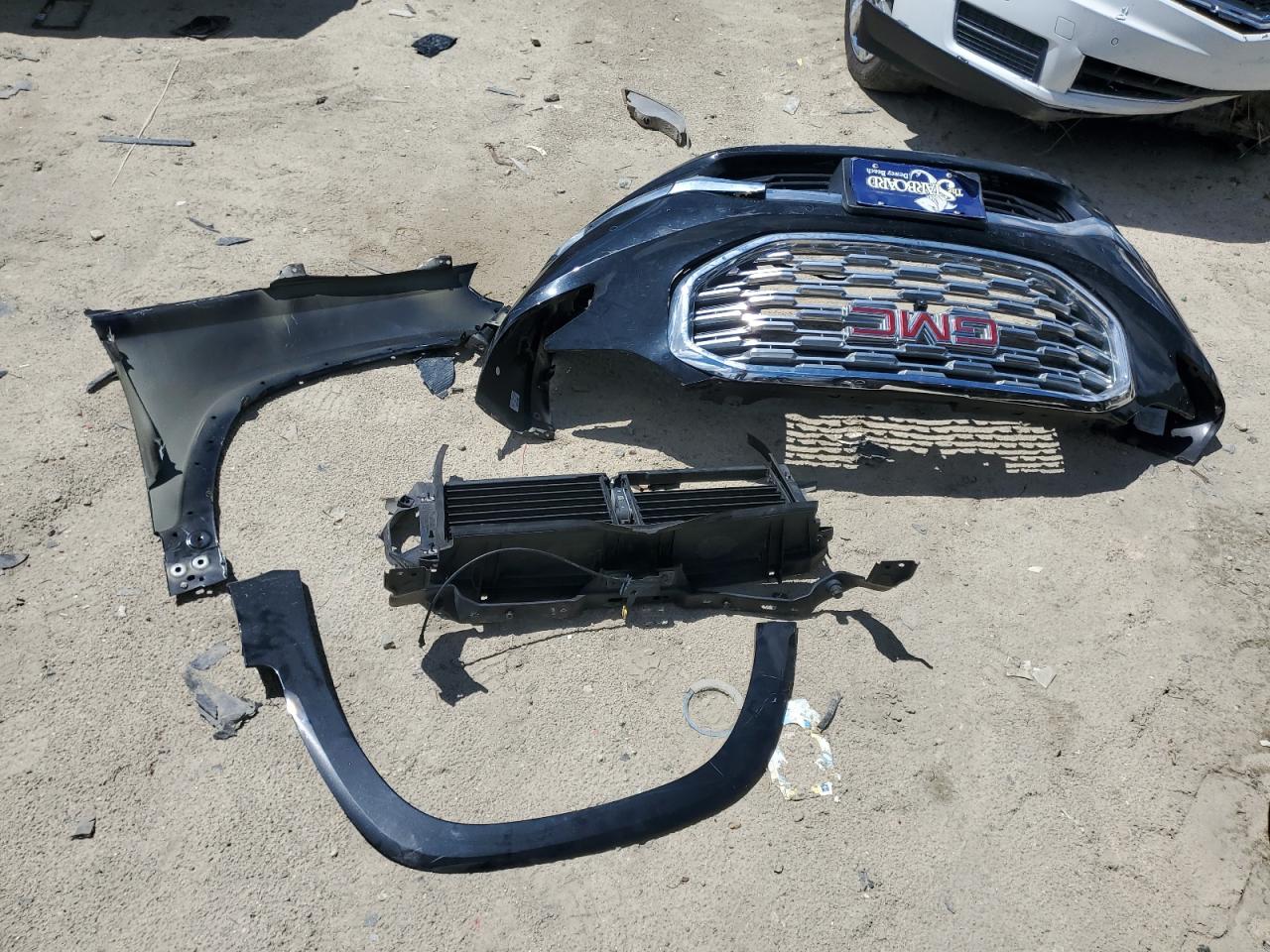 3GKALXEX3JL136738 2018 GMC Terrain Denali