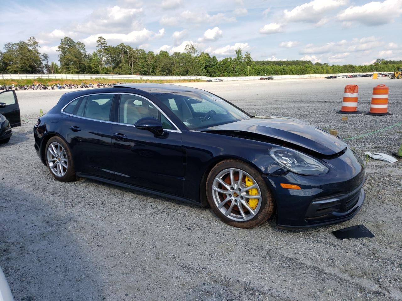 2018 Porsche Panamera 4S Sport Turismo vin: WP0CB2A72JL190995