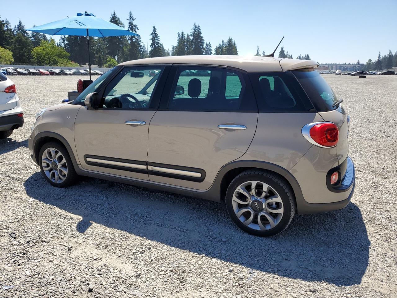 2014 Fiat 500L Trekking vin: ZFBCFADH9EZ029312