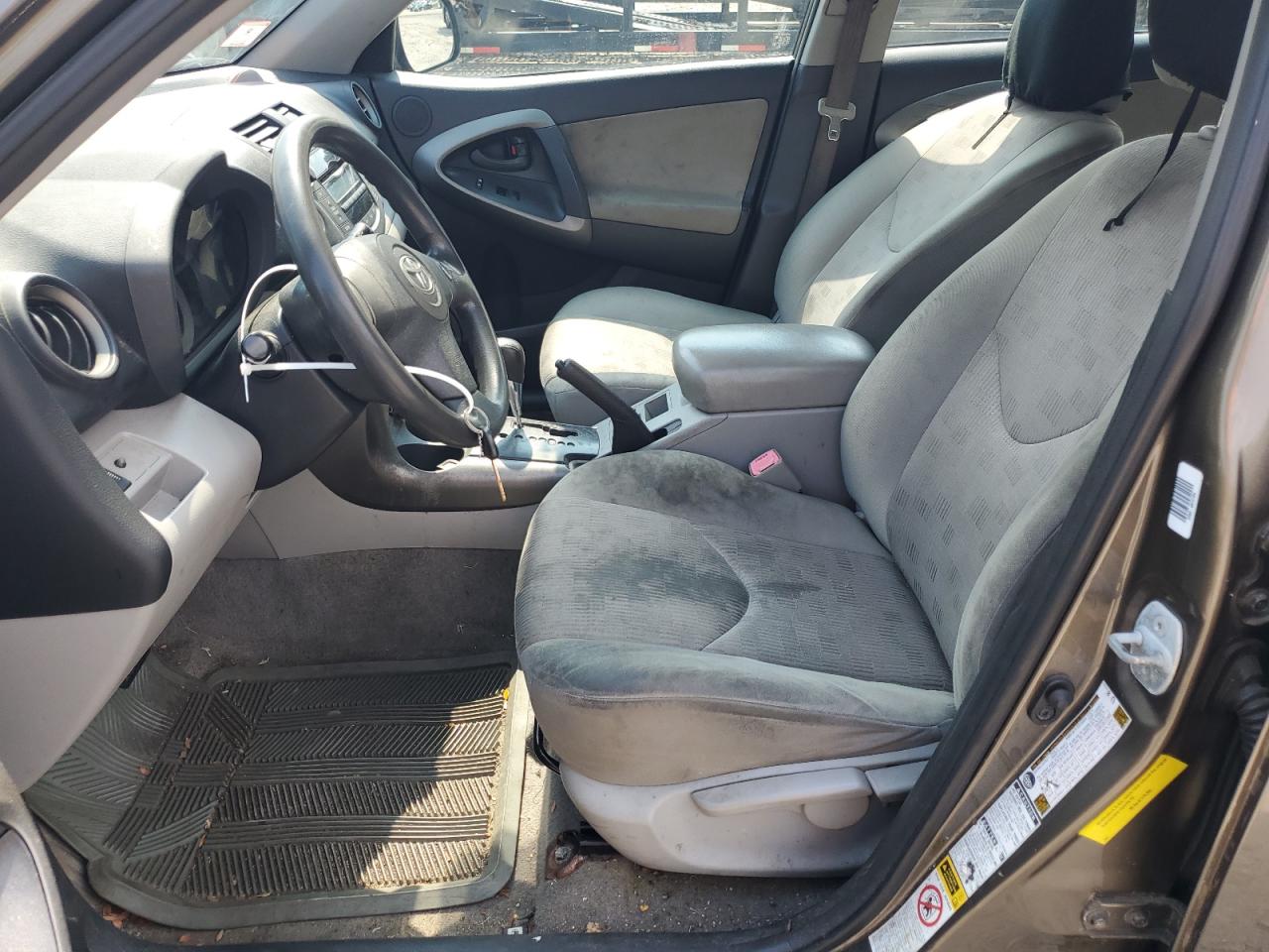 JTMBF33V395003684 2009 Toyota Rav4