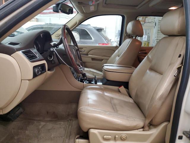 2010 Cadillac Escalade Luxury VIN: 1GYUKBEF9AR211709 Lot: 61605474