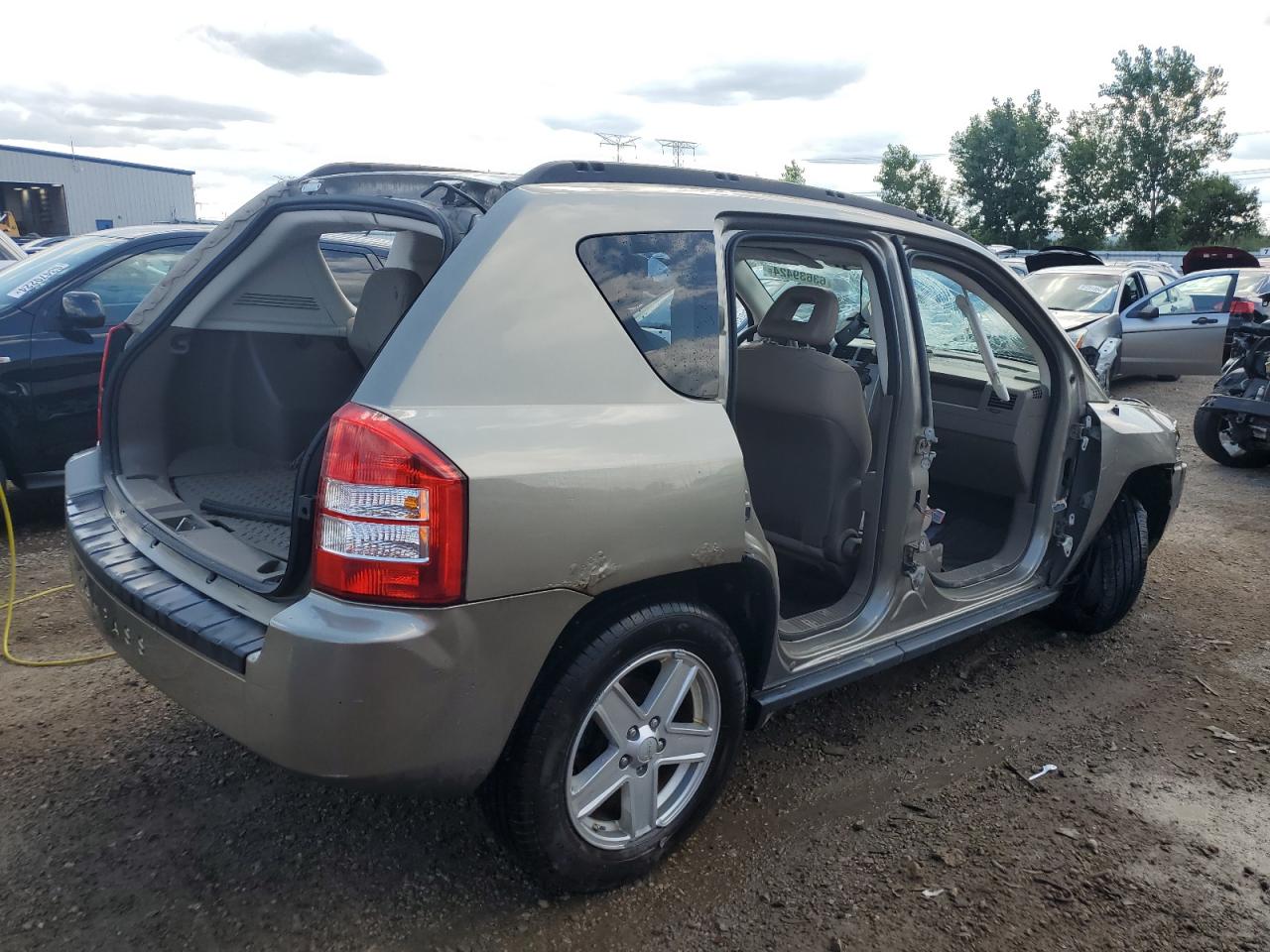 Lot #2928601700 2007 JEEP COMPASS