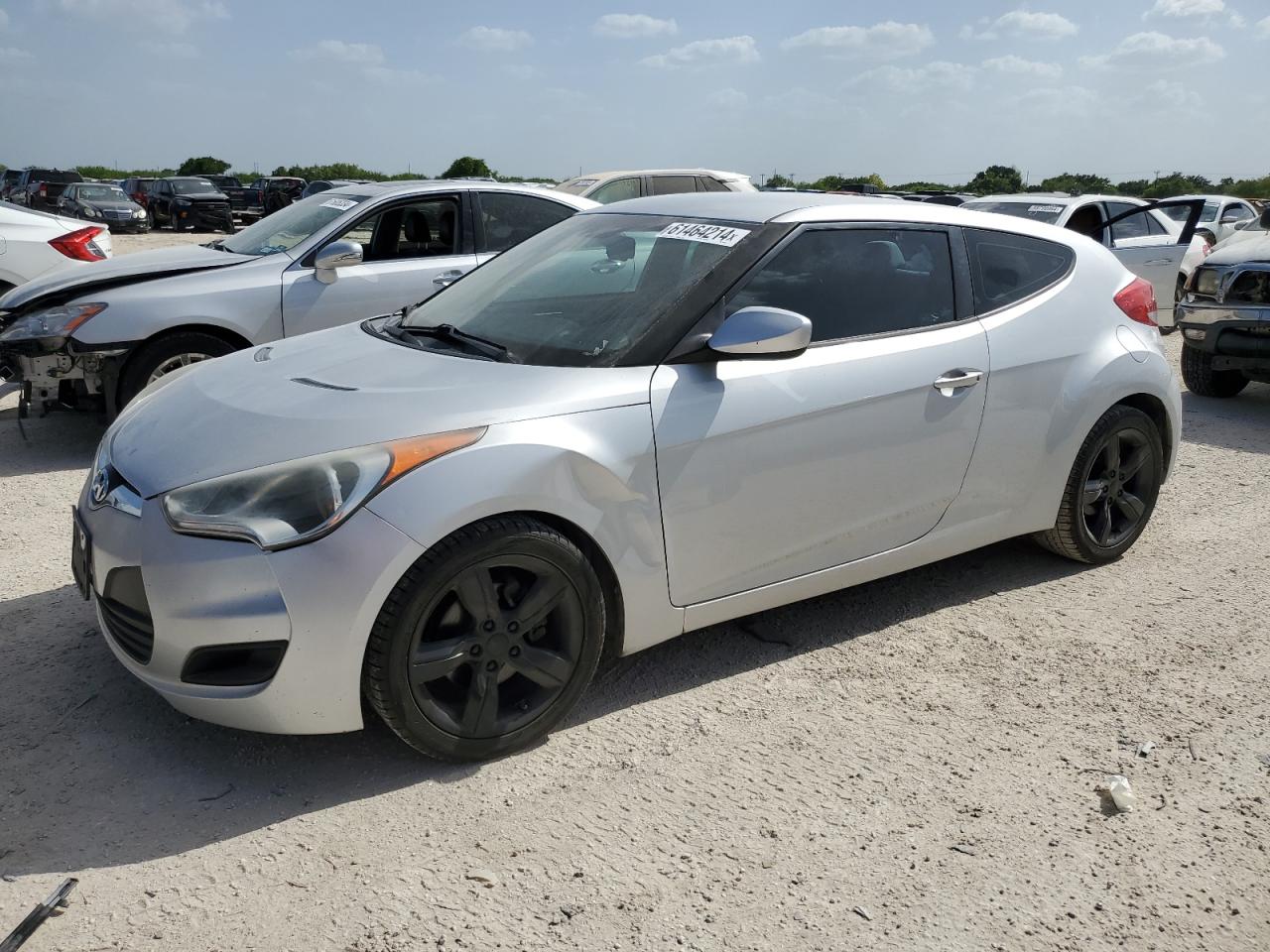 2012 Hyundai Veloster vin: KMHTC6ADXCU048610