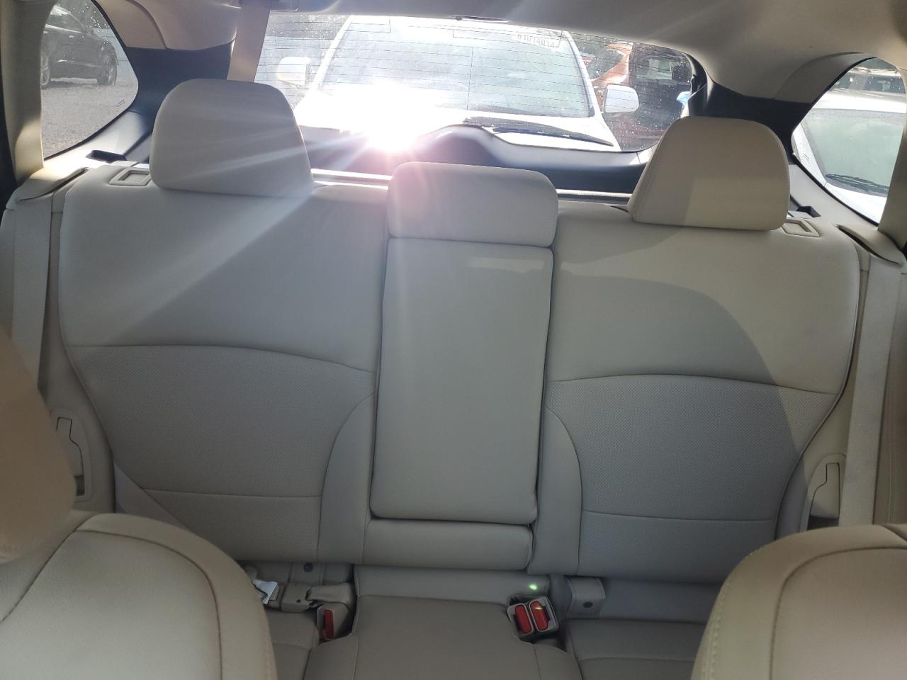 4S4BSANC3J3278107 2018 Subaru Outback 2.5I Limited