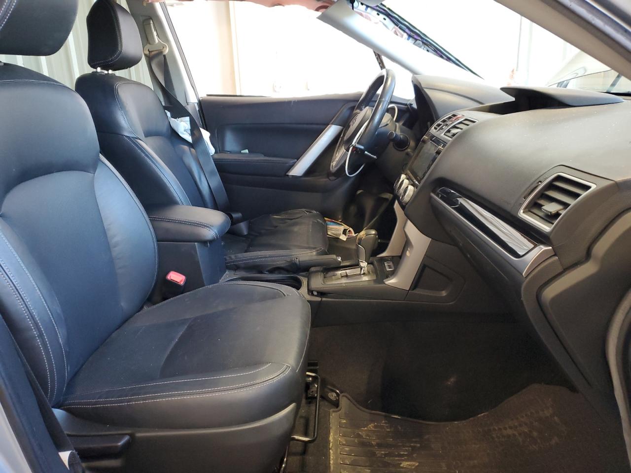 JF2SJARCXHH430173 2017 Subaru Forester 2.5I Limited