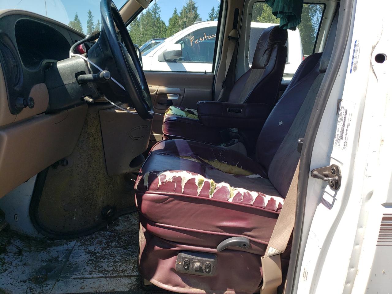 1FDEE1463VHC09779 1997 Ford Econoline E150 Van