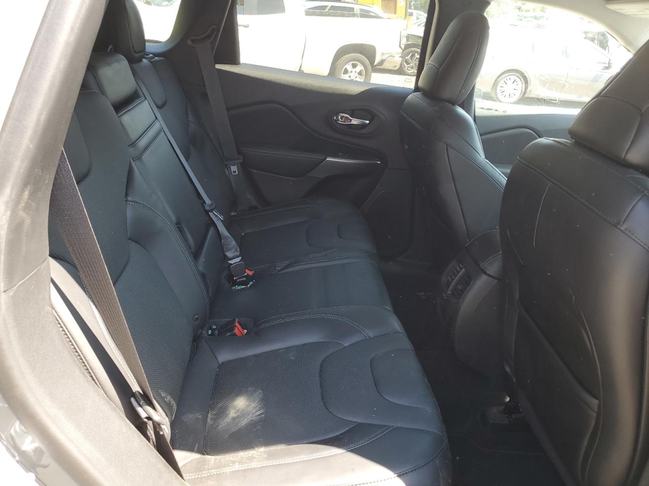 1C4PJMDX8KD383417 2019 Jeep Cherokee Limited