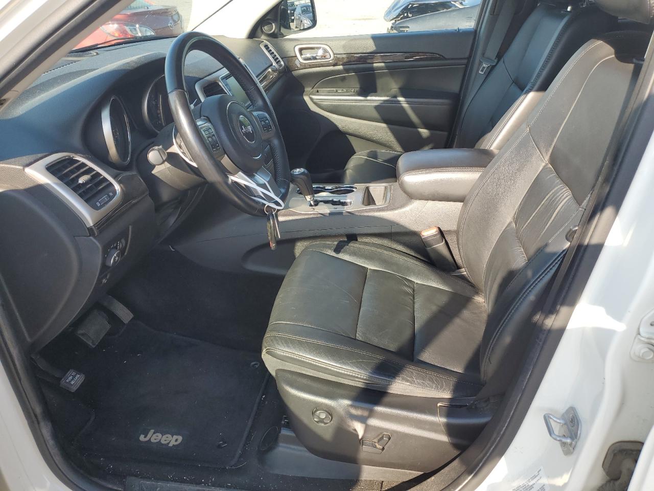 1C4RJFAG6CC267732 2012 Jeep Grand Cherokee Laredo