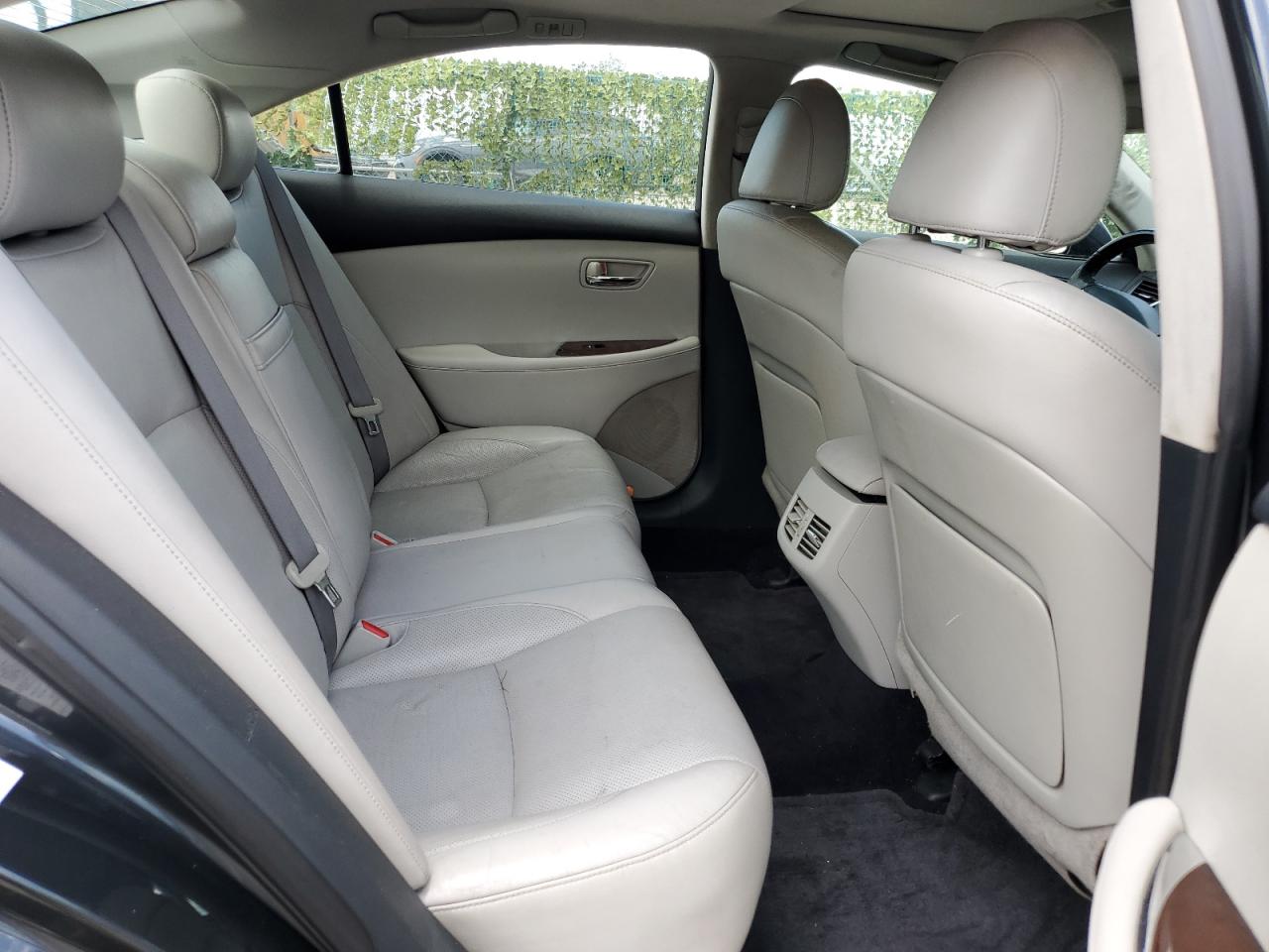 JTHBK1EG8B2464349 2011 Lexus Es 350