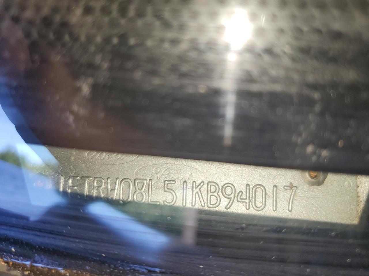 1FTRW08L51KB94017 2001 Ford F150 Supercrew