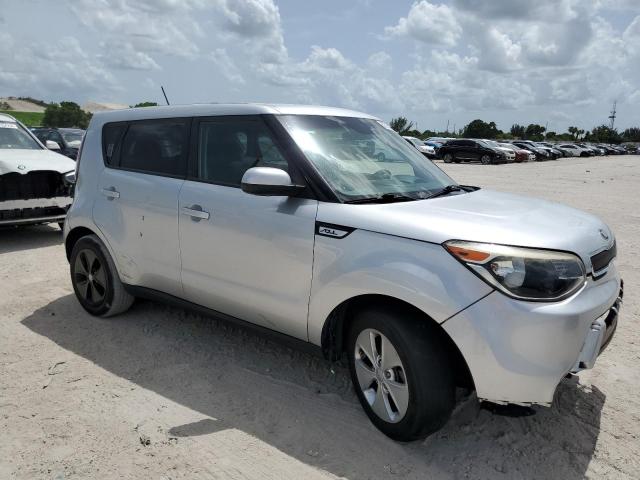 VIN KNDJN2A28G7858206 2016 KIA Soul no.4