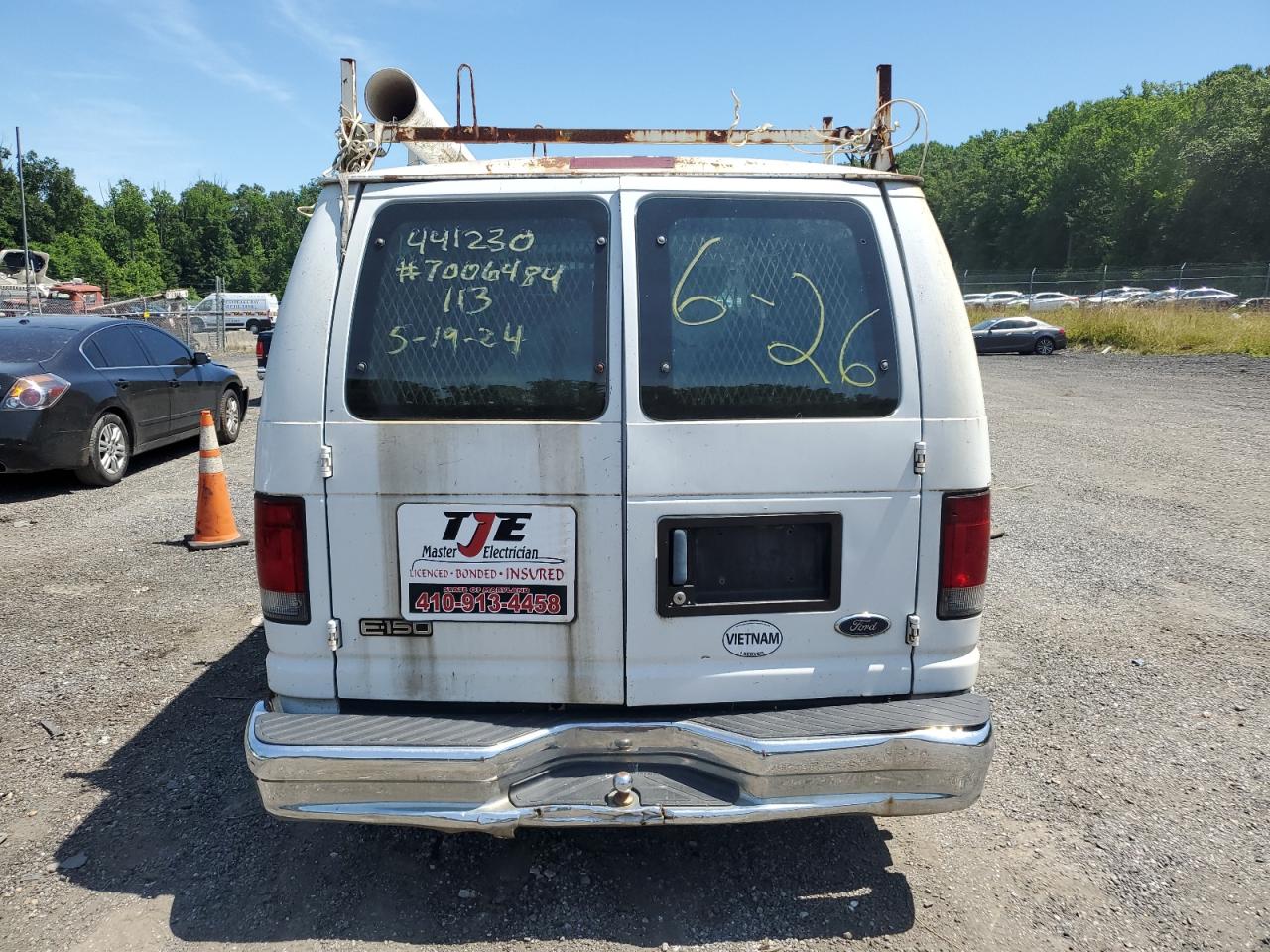 1FTRE14W95HA01086 2005 Ford Econoline E150 Van