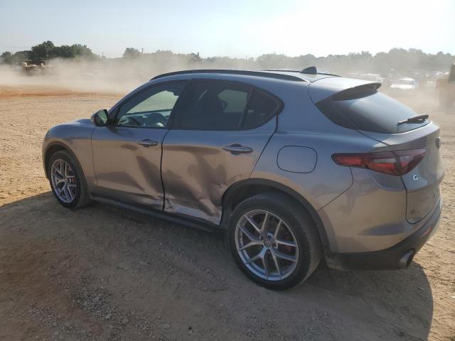 VIN ZASFAKNN6J7B94492 2018 Alfa Romeo Stelvio, Ti S... no.2