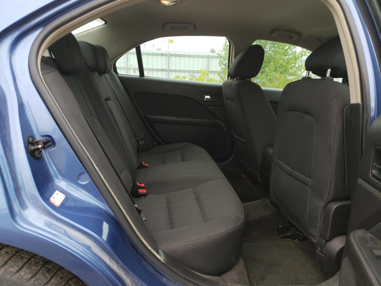 3FAHP0HA4AR161521 2010 Ford Fusion Se