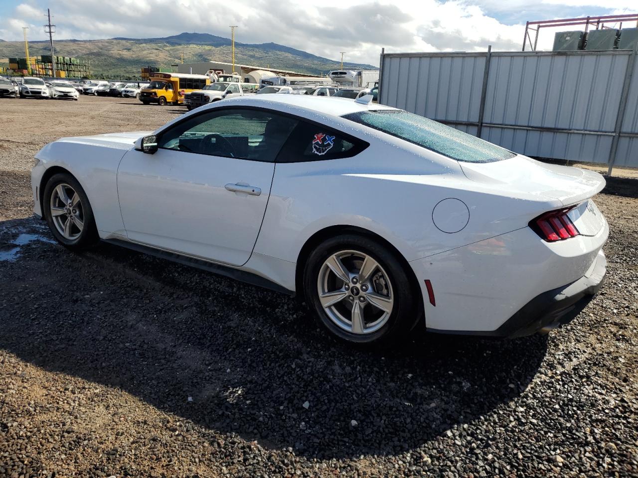 Lot #2739458370 2024 FORD MUSTANG