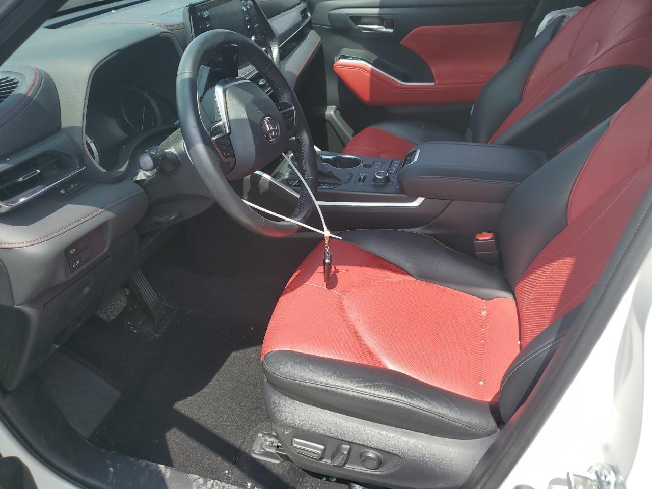 5TDJZRBH8MS066641 2019 Toyota Highlander Xse