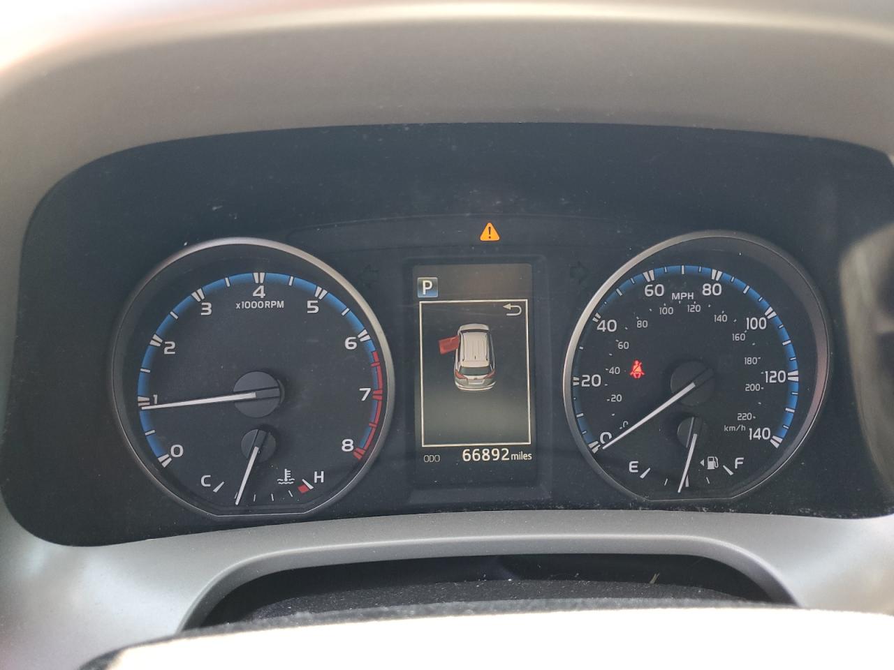 2T3BFREV9HW571123 2017 Toyota Rav4 Le