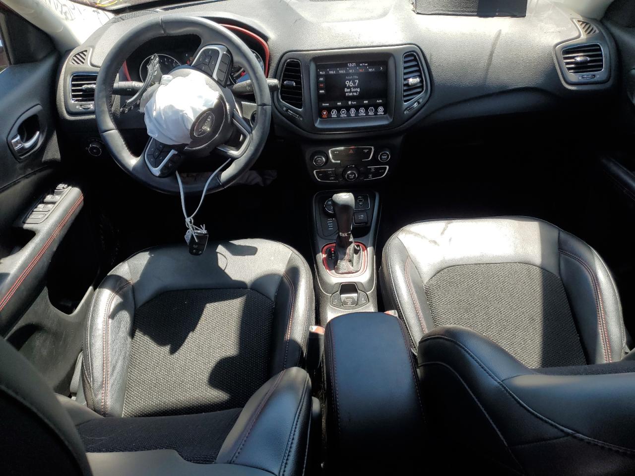 3C4NJDDB7KT729284 2019 Jeep Compass Trailhawk