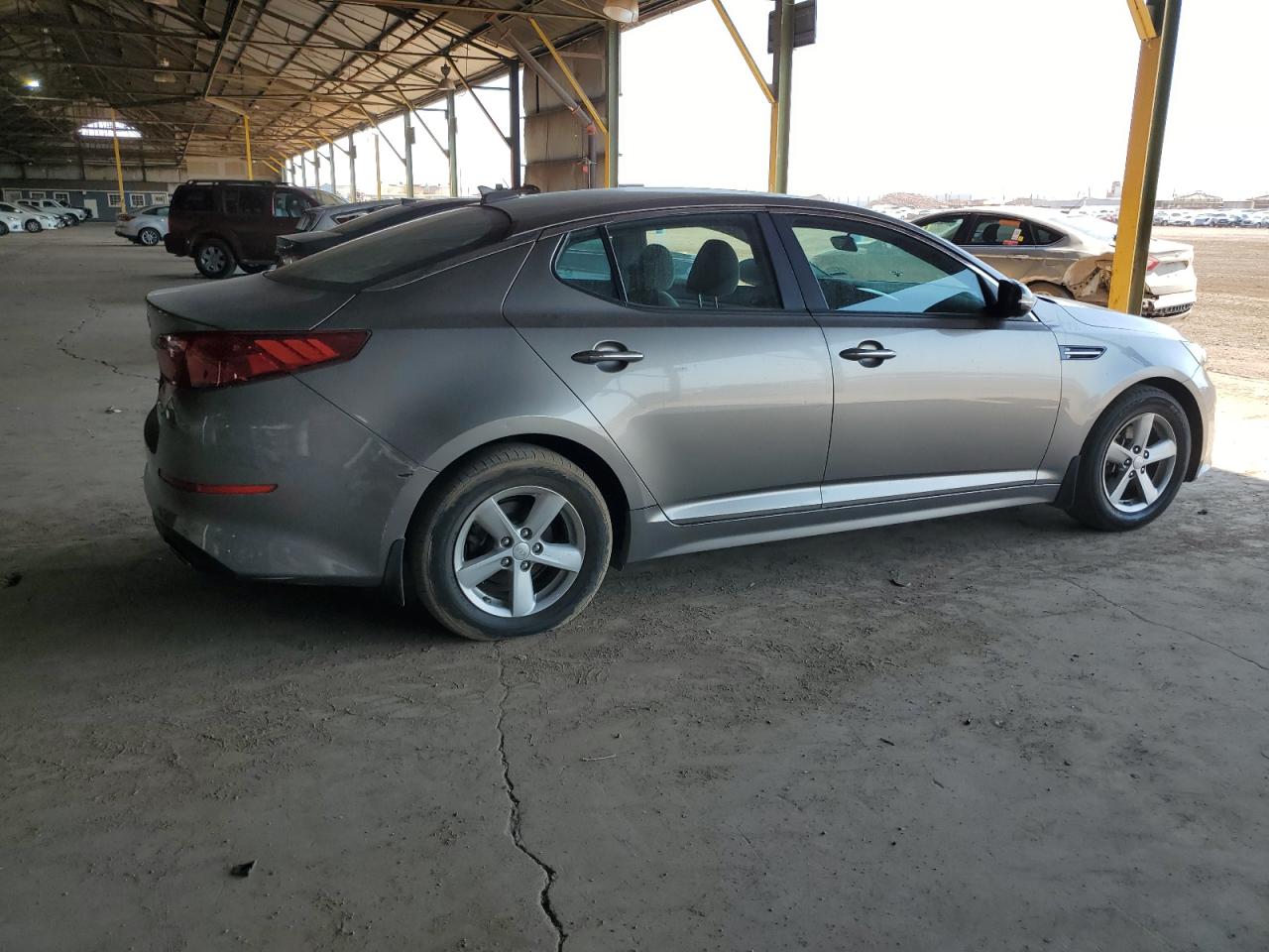 2015 Kia Optima Lx vin: 5XXGM4A76FG423310