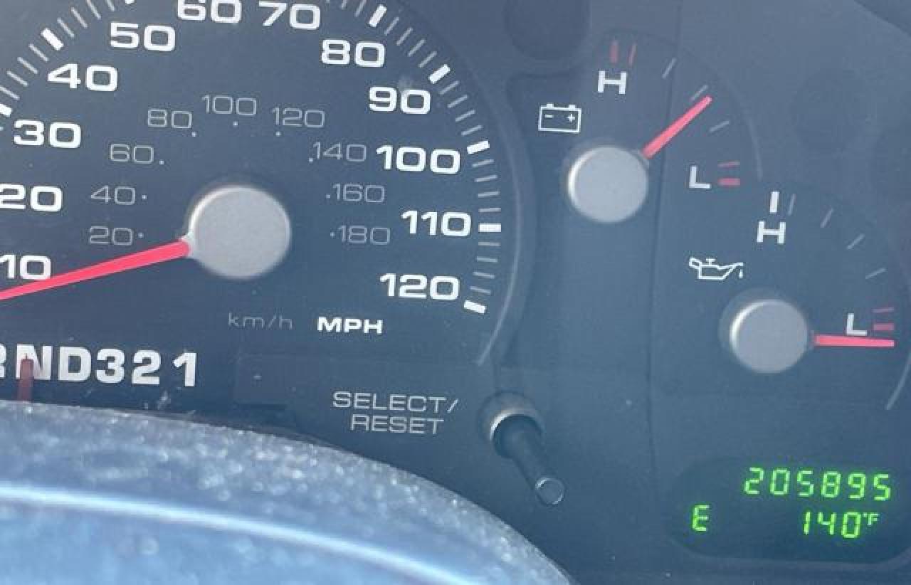 1FMZU63K04ZB42602 2004 Ford Explorer Xlt