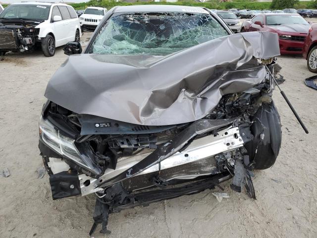 VIN 4T1B11HK3JU060720 2018 Toyota Camry, L no.5