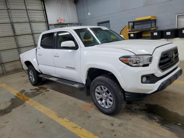 VIN 5TFCZ5AN9JX162485 2018 Toyota Tacoma, Double Cab no.4