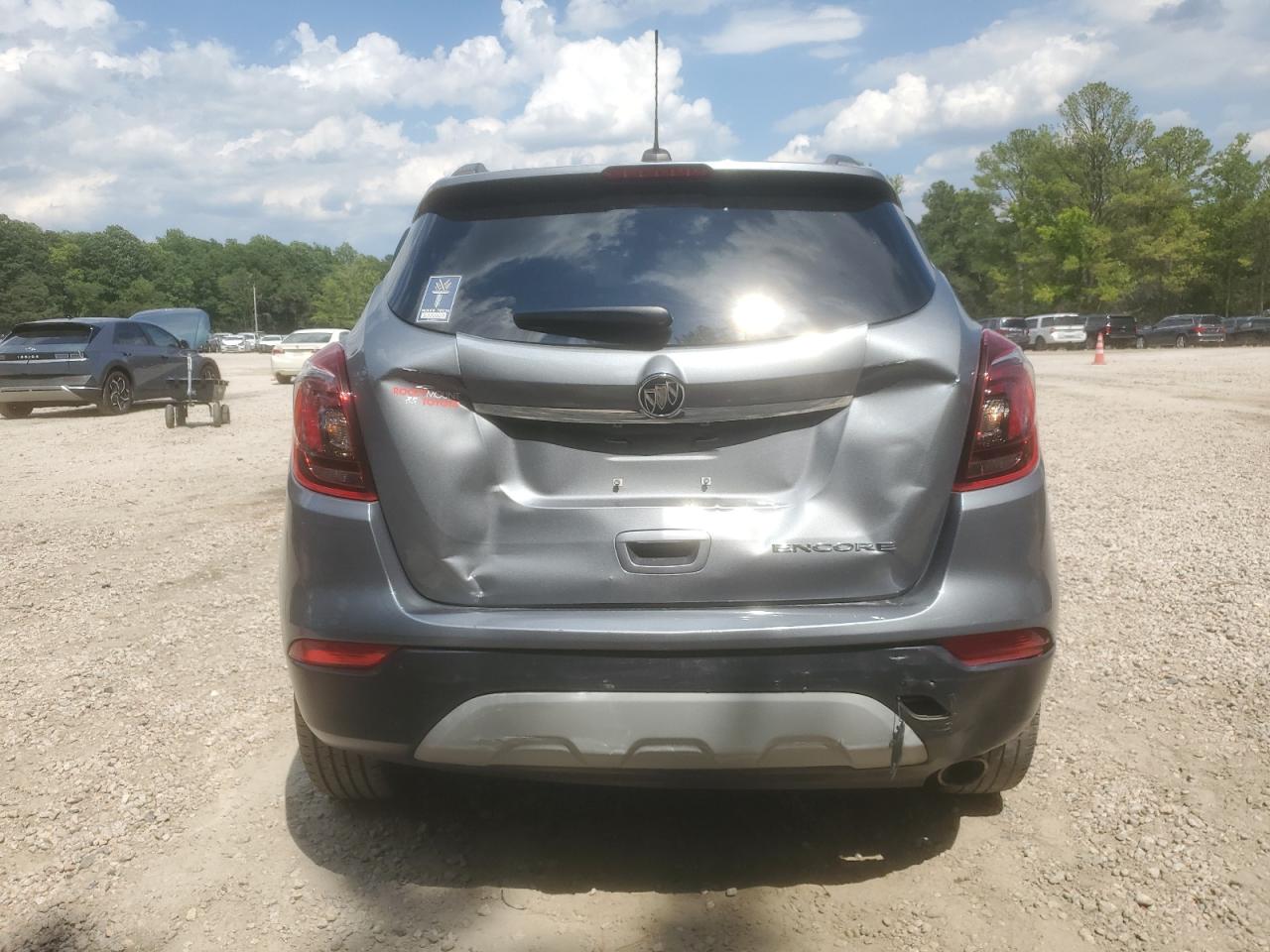 KL4CJCSM5KB933700 2019 Buick Encore Essence