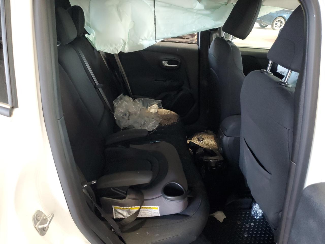 ZACNJDBB4MPM25873 2021 Jeep Renegade Latitude