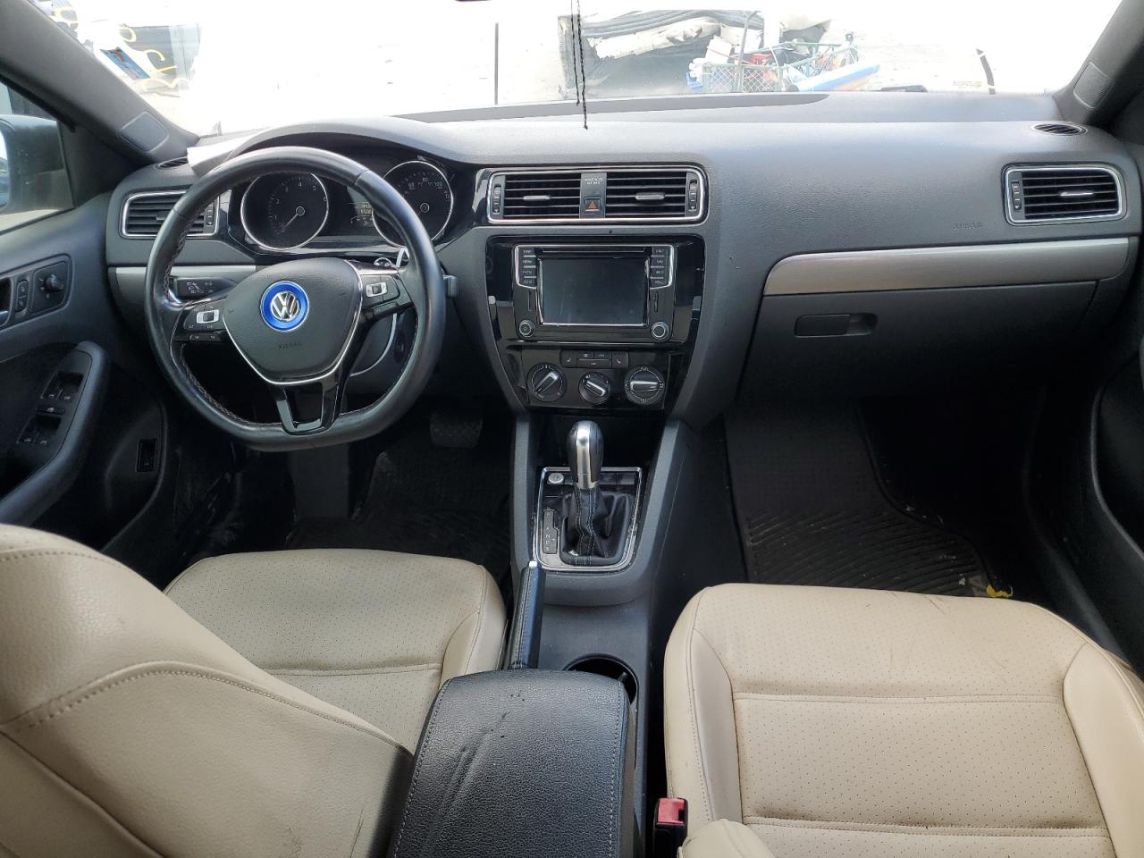 3VWD17AJ8GM343710 2016 Volkswagen Jetta Sport