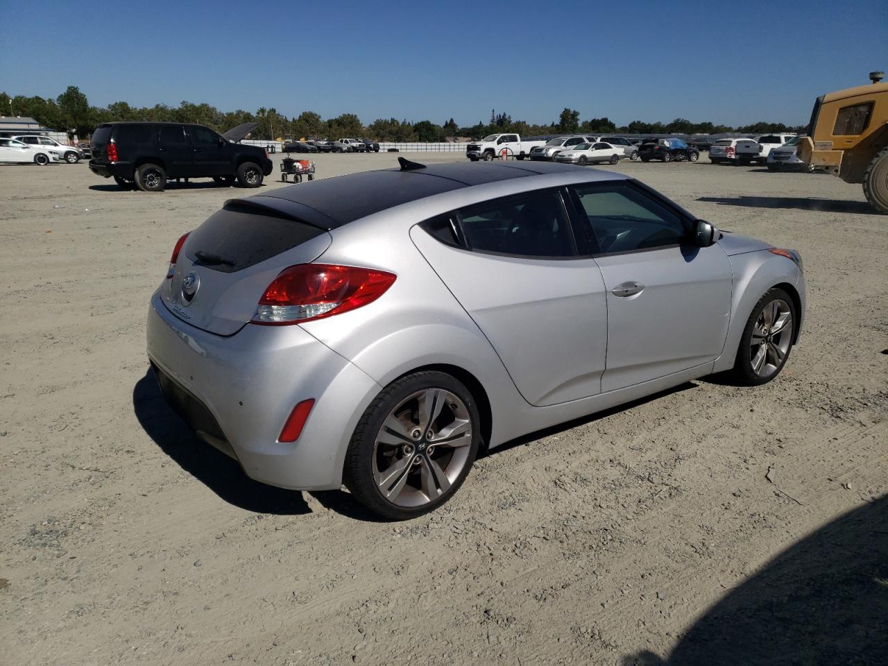 2012 Hyundai Veloster vin: KMHTC6AD4CU043774