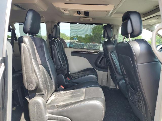 2015 CHRYSLER TOWN & COU - 2C4RC1GGXFR547086