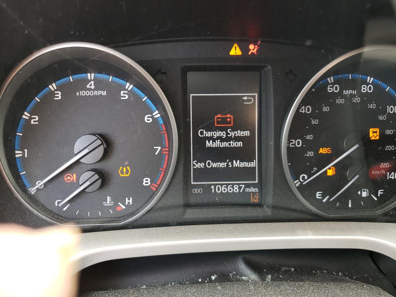 JTMZFREV8HJ703267 2017 Toyota Rav4 Le