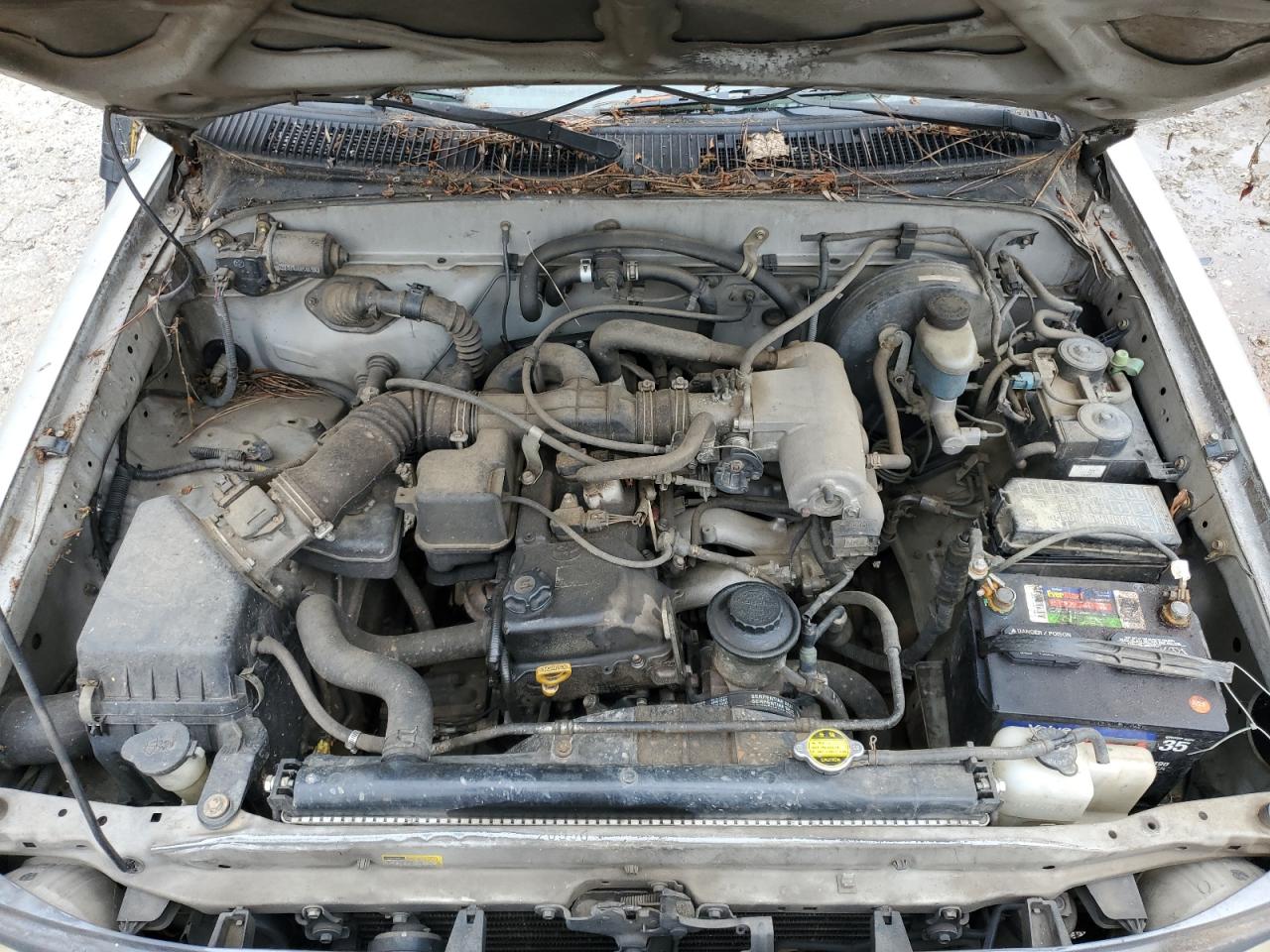 5TENL42N51Z848342 2001 Toyota Tacoma