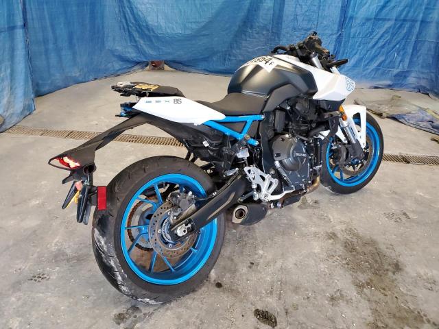 2023 SUZUKI GSX800 R - JS1EM11B7P7100141