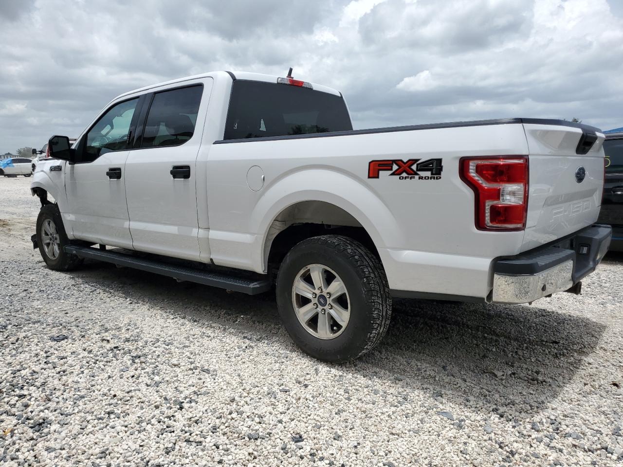 1FTFW1E58JKE96352 2018 Ford F150 Supercrew