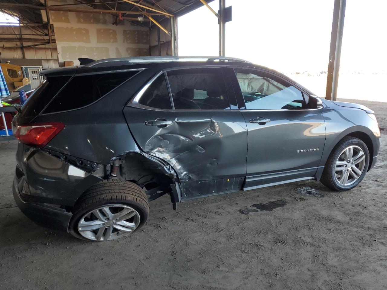 2018 Chevrolet Equinox Premier vin: 2GNAXVEV9J6340622