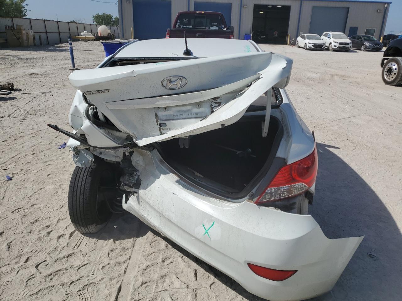 KMHCT4AE4DU450380 2013 Hyundai Accent Gls