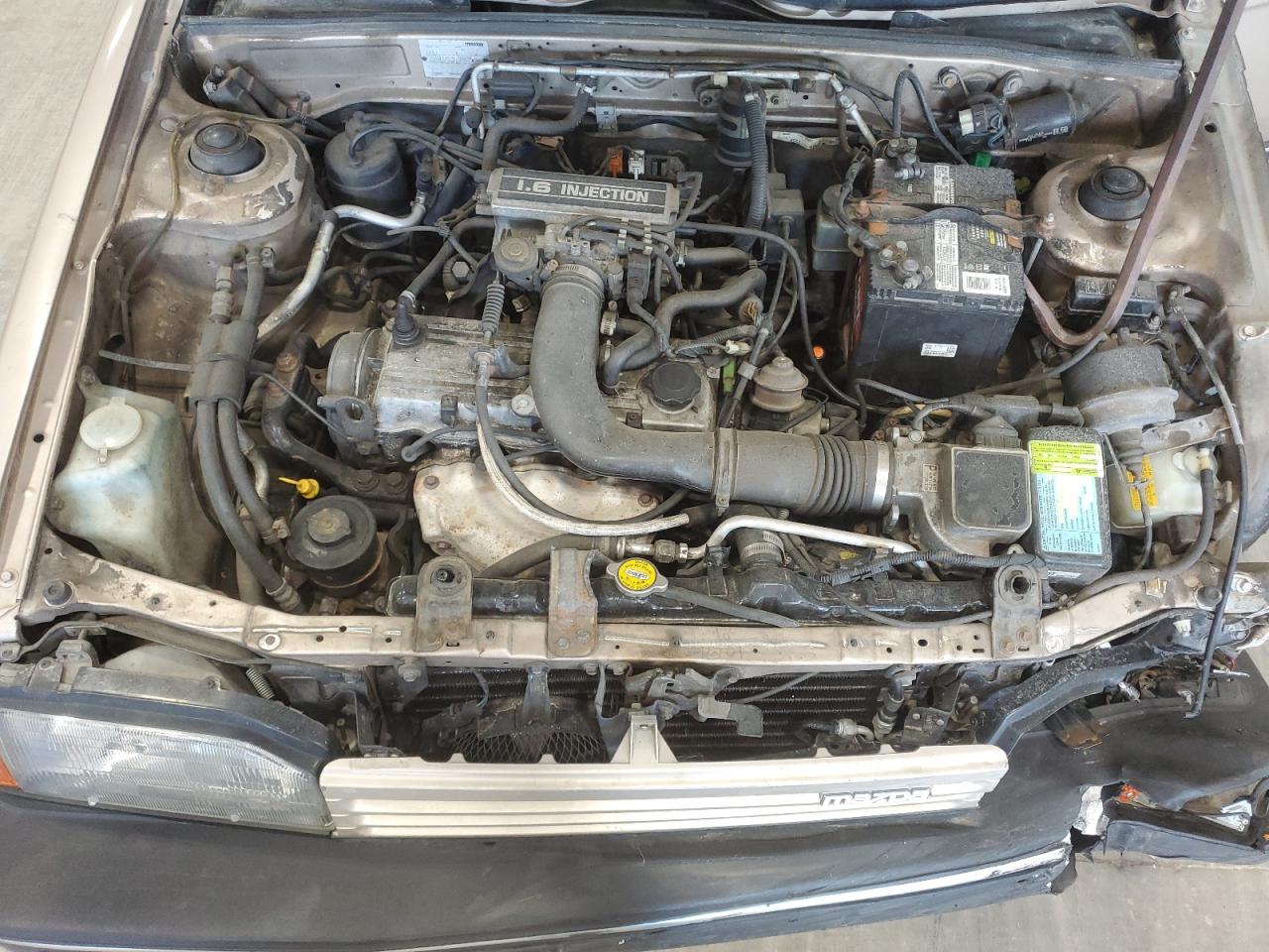 JM1BF2226K0309640 1989 Mazda 323