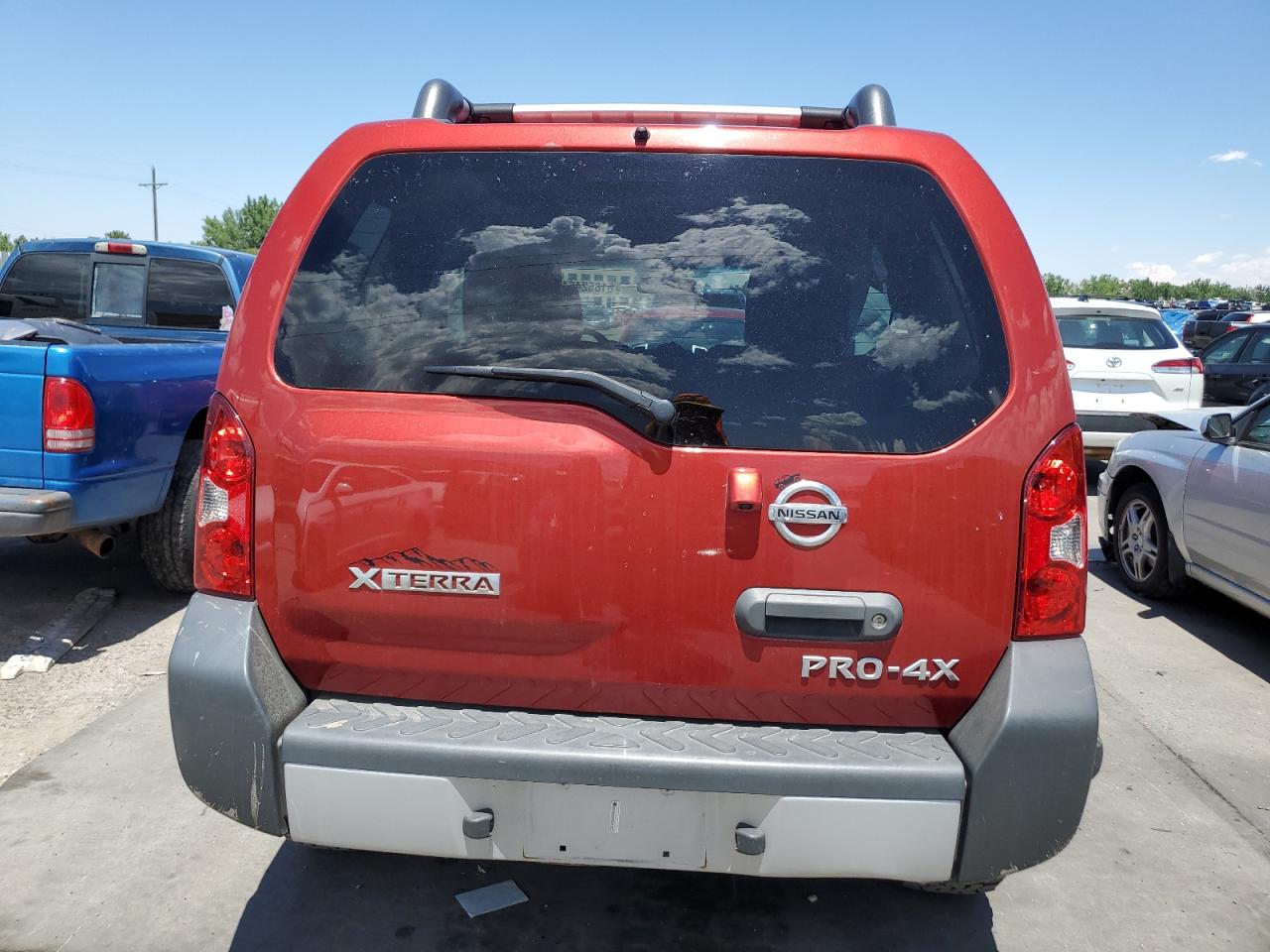 5N1AN0NW4DN824879 2013 Nissan Xterra X