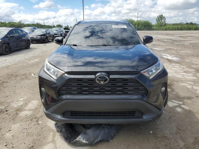 2019 TOYOTA RAV4 XLE P - JTMA1RFV1KD021556
