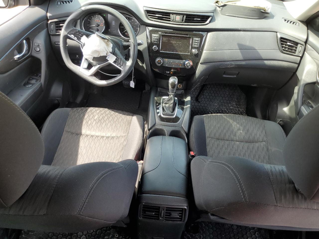 5N1AT2MT2KC724927 2019 Nissan Rogue S