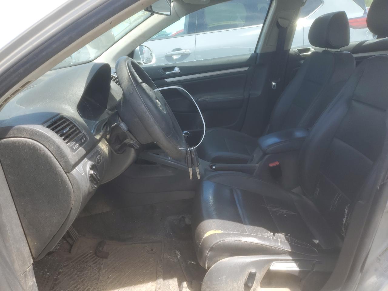 3VWSF71K86M684086 2006 Volkswagen Jetta 2.5 Option Package 1