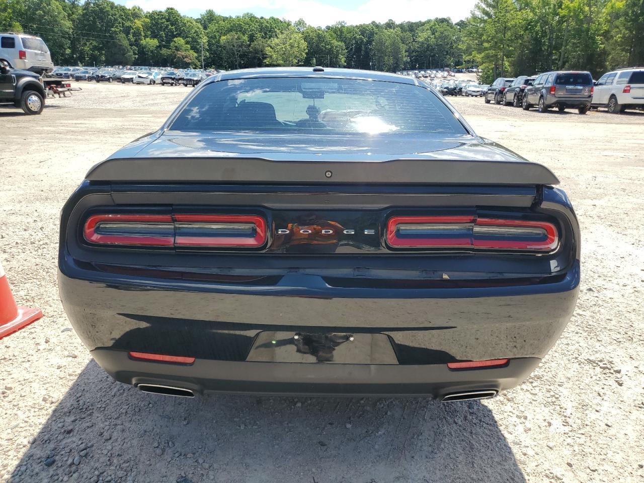 2C3CDZAG5KH602588 2019 Dodge Challenger Sxt
