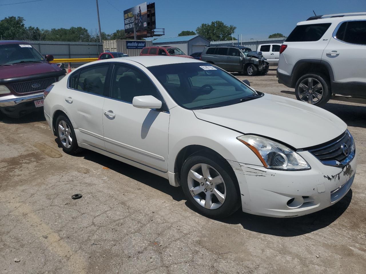 2012 Nissan Altima Base vin: 1N4AL2AP8CN568304