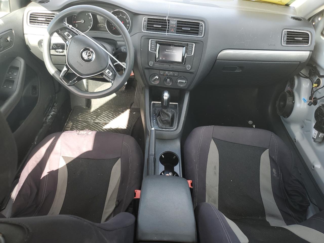 3VW2B7AJ9HM374471 2017 Volkswagen Jetta S