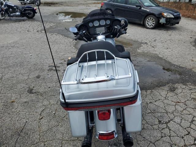 2015 HARLEY-DAVIDSON FLHTCUL UL 1HD1KDM18FB675437