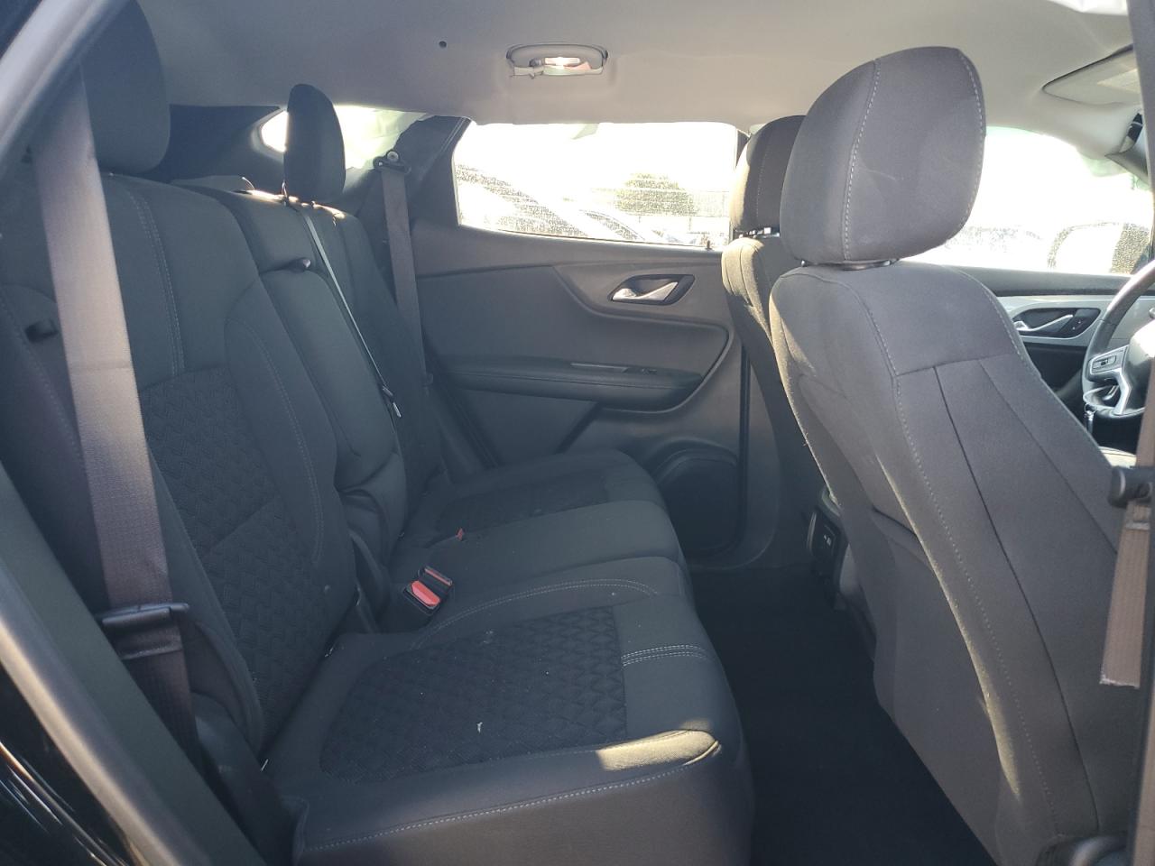 3GNKBBRA6LS690383 2020 Chevrolet Blazer 1Lt